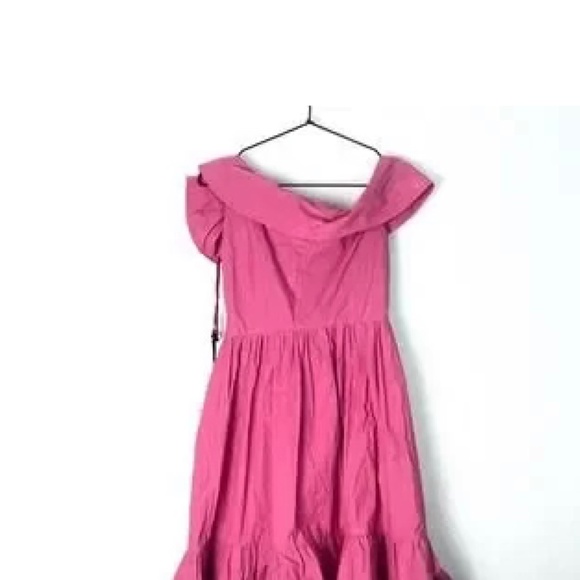 Red Valentino size 2 new dress.. super fashionable and in perfect condition... - Picture 1 of 5